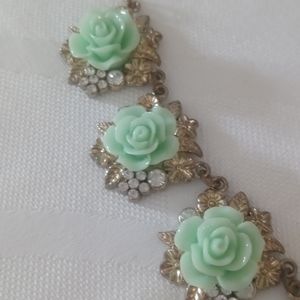 Teal roses necklace old